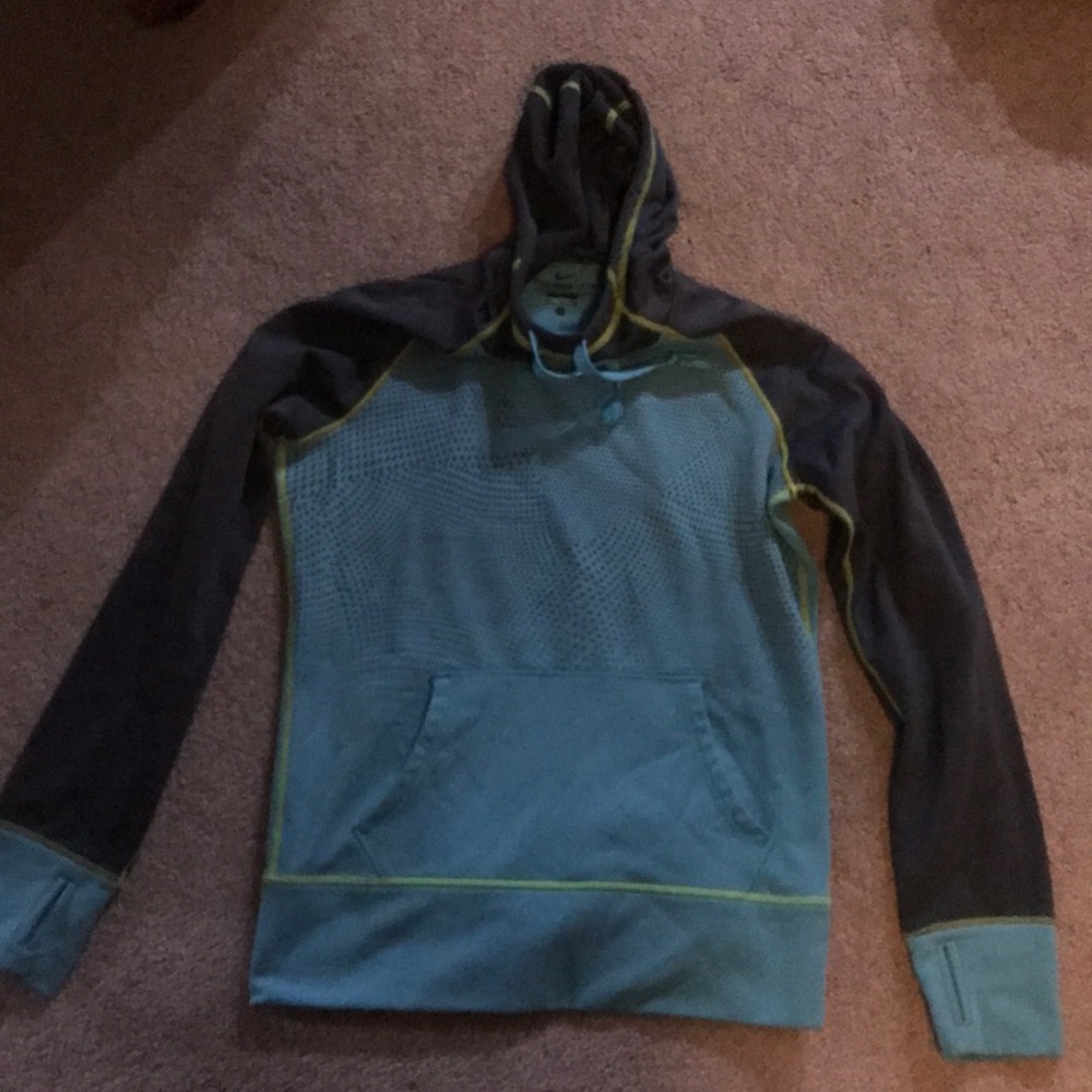 Nike Thermafit athletic Sweatshirt
